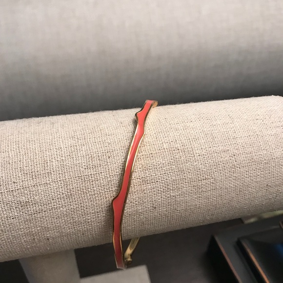 Stella & Dot Red Bangle - Picture 4 of 6